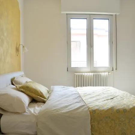 Spiaggia D'oro Apartamento Desenzano del Garda